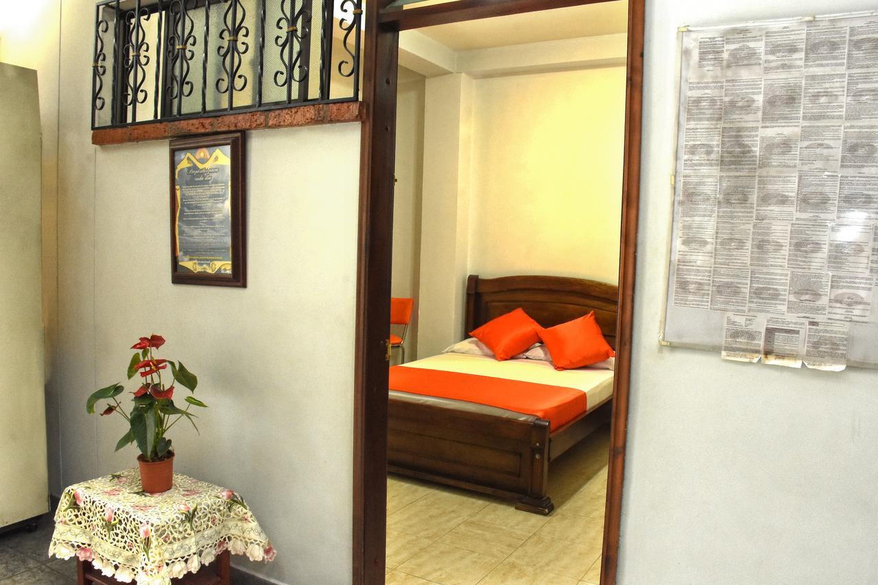 Hotel El Lago 2 Pereira Ngoại thất bức ảnh